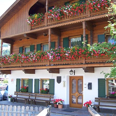 Obersanterhof Villa Sexten Exterior photo